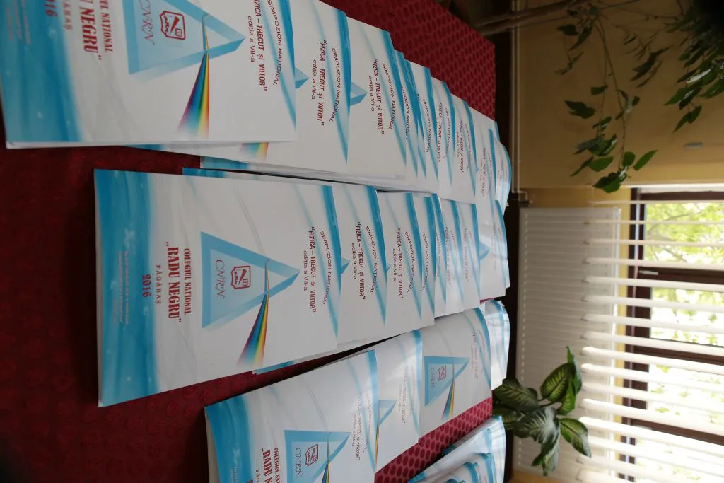 Simpozion Fizică 2016